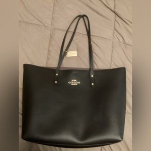 Coach Tote